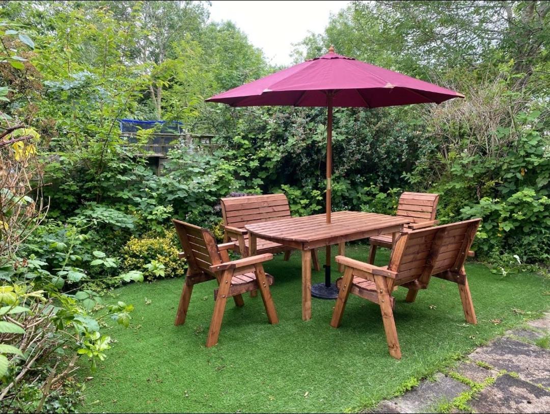 Lovely 2-Bed Apartment In Knowle Solihull Dış mekan fotoğraf